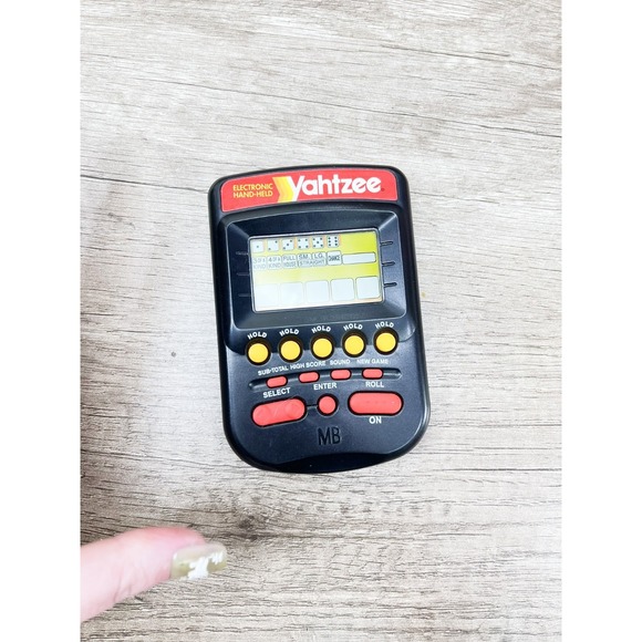Milton Bradley Other - Vintage 1995 Yahtzee 4511 Solid Black Electronic Handheld Portable Game *WORKS*